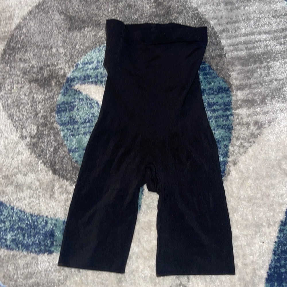 Size large used spanx shape wear.